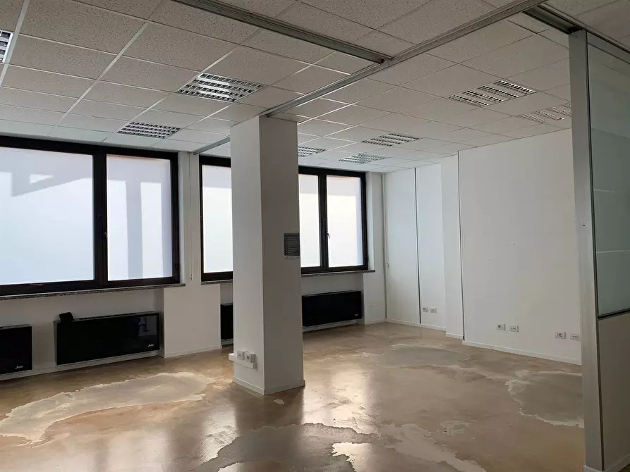 Immagine 1 di Ufficio in affitto  in via Gramsci a Grezzago