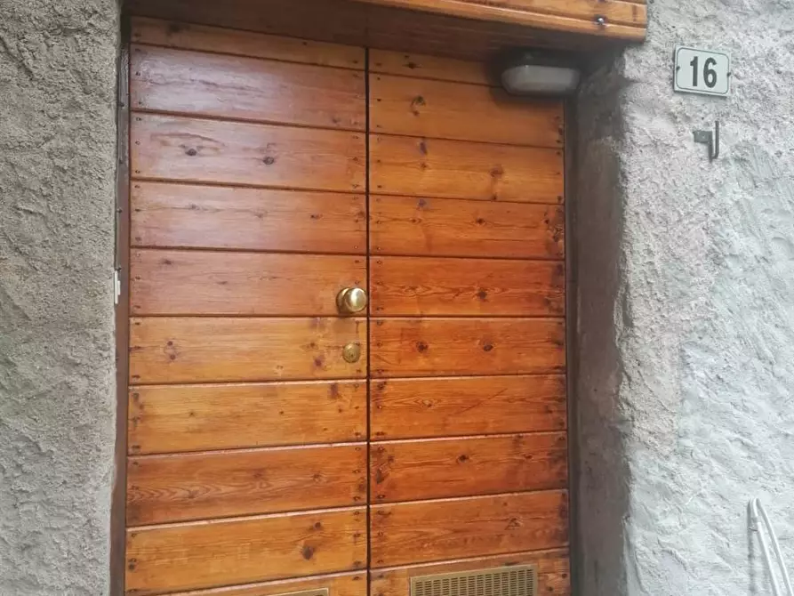 Immagine 1 di Appartamento in vendita  in Via San Martino a Azzio