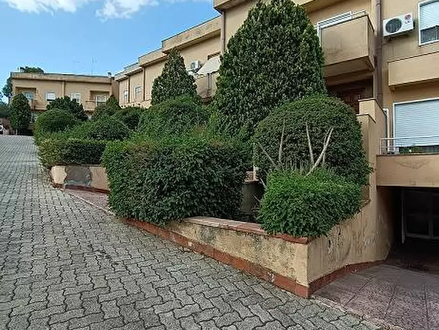 Immagine 1 di Villa in vendita  in VIA A. MORAVIA a Caltanissetta