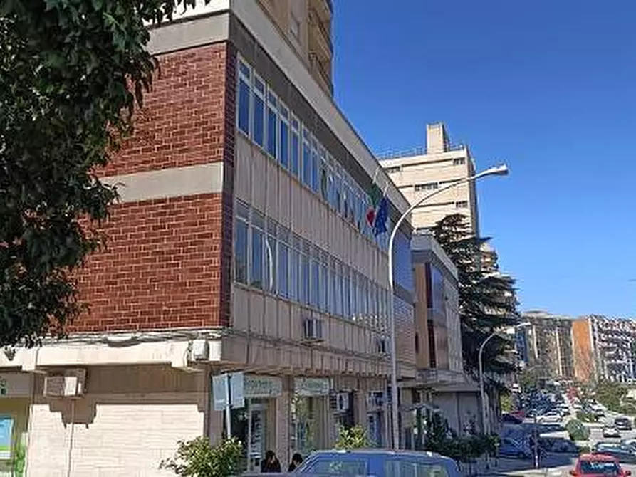 Immagine 1 di Ufficio in affitto  in Via Malta a Caltanissetta
