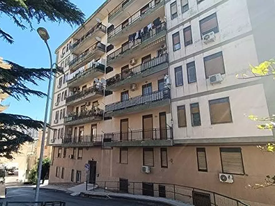Immagine 1 di Appartamento in vendita  in Via Salvati a Caltanissetta