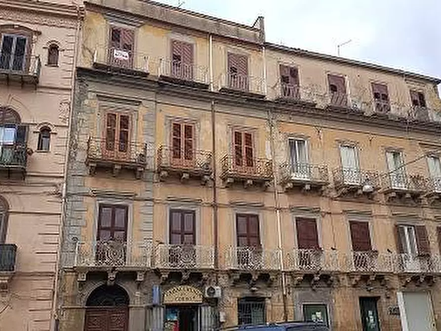 Immagine 1 di Appartamento in vendita  in Corso Umberto I a Caltanissetta
