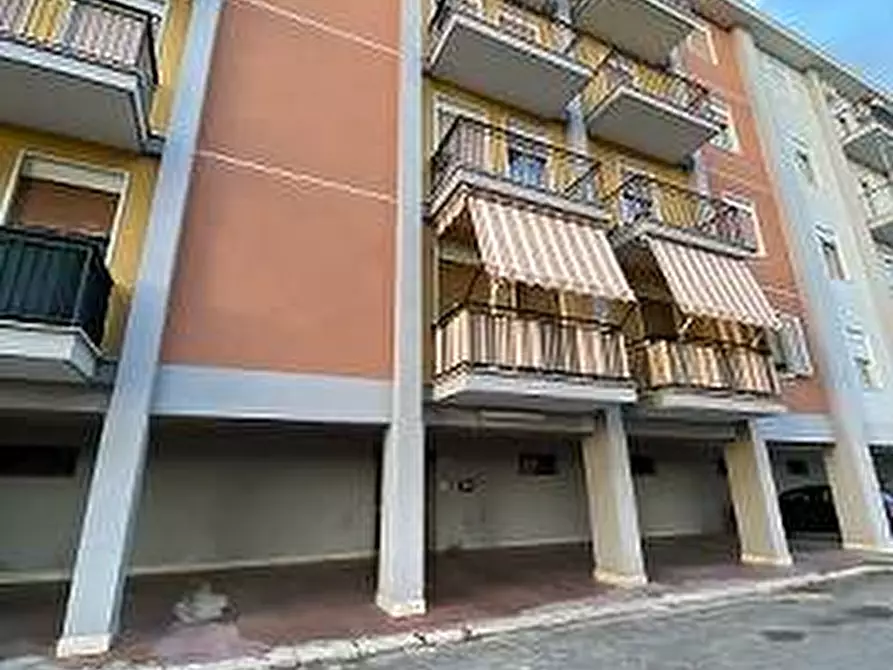 Immagine 1 di Appartamento in vendita  in Via De Cosmi Giovanni Battista a Caltanissetta