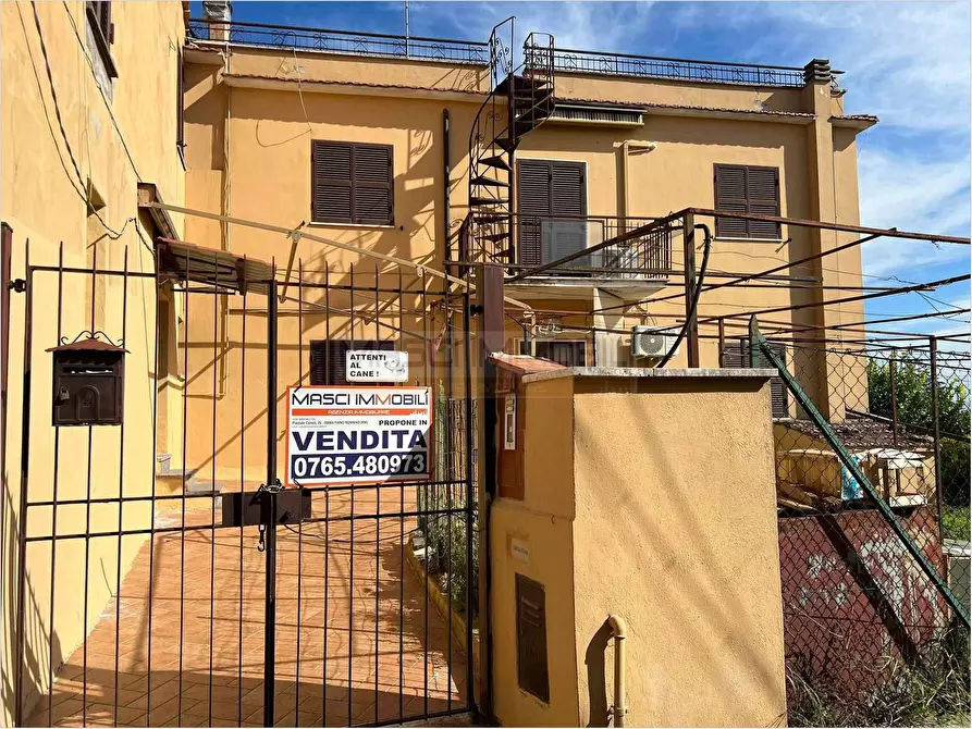 Immagine 1 di Casa indipendente in vendita  a Canale Monterano