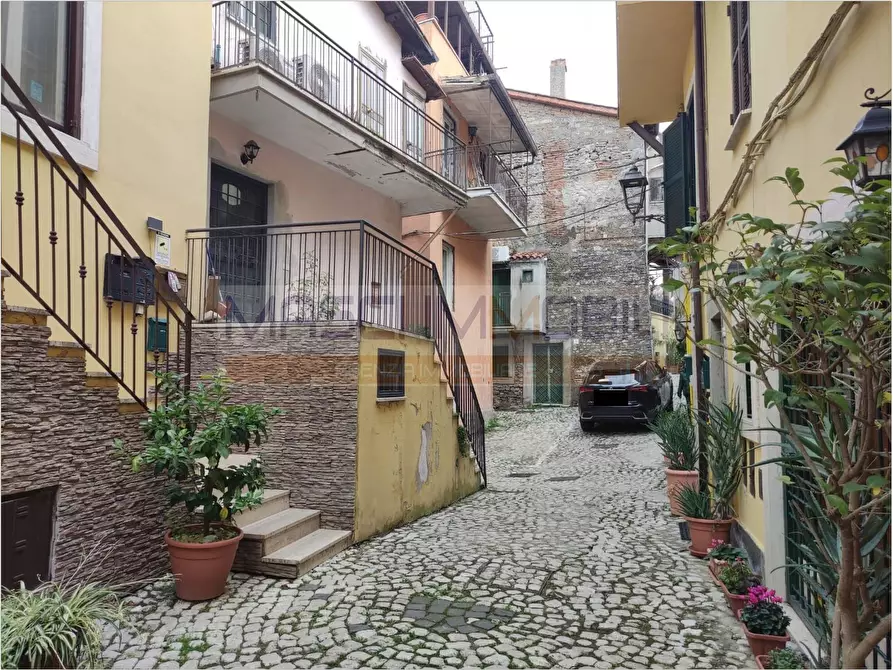 Immagine 1 di Appartamento in vendita  in Via della Pergola a Fiano Romano