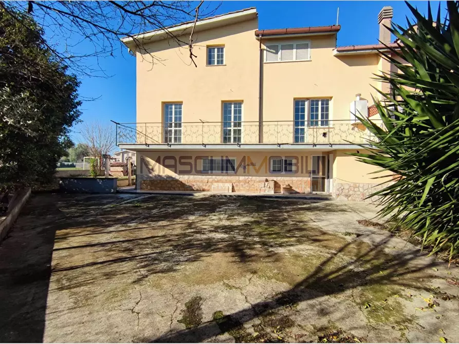 Immagine 1 di Appartamento in vendita  in Via San Lorenzo a Fiano Romano