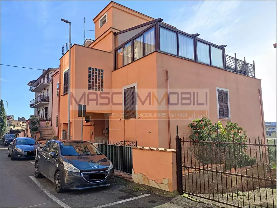 Immagine 1 di Appartamento in vendita  in Via Turati a Fiano Romano