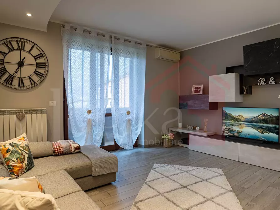 Immagine 1 di Appartamento in vendita  in Via Savonarola a Valera Fratta