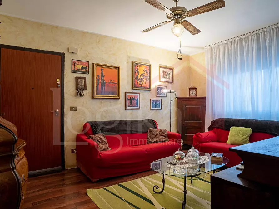 Immagine 1 di Appartamento in vendita  in Via Alcide De Gasperi a Rozzano