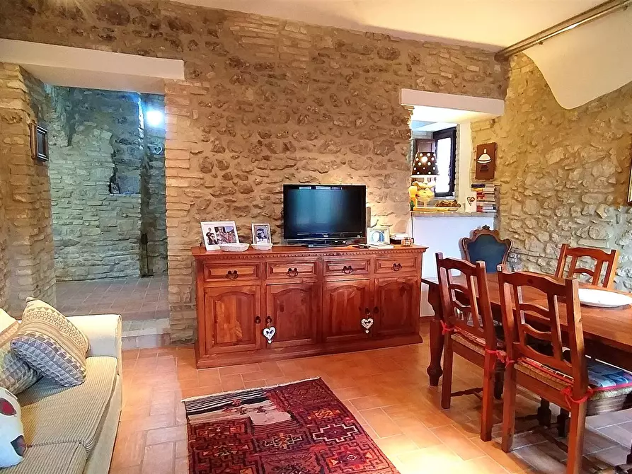 Immagine 1 di Appartamento in vendita  a Cantalupo In Sabina