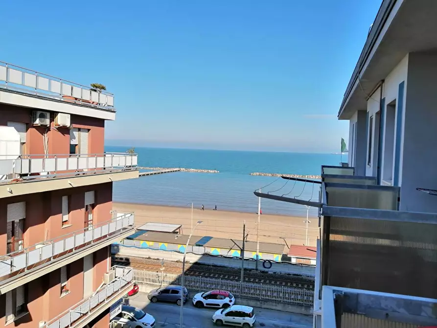 Immagine 1 di Appartamento in vendita  a Ancona