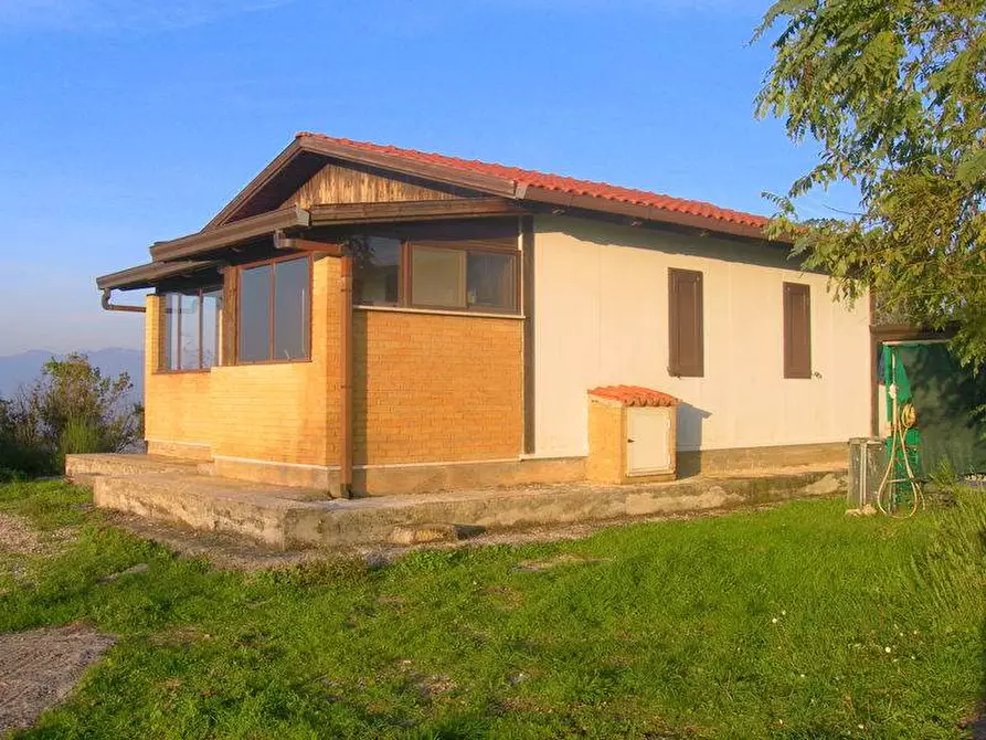 Immagine 1 di Casa indipendente in vendita  in Via Monte Calvario, 1 a Arnara