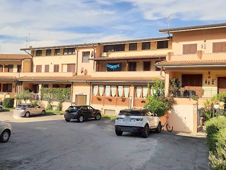 Immagine 1 di Appartamento in vendita  in Via San Nicola a Ceprano