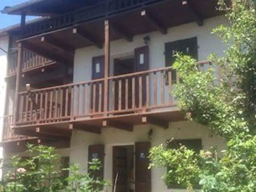 Immagine 1 di Casa indipendente in vendita  in borgata balangero a Giaveno