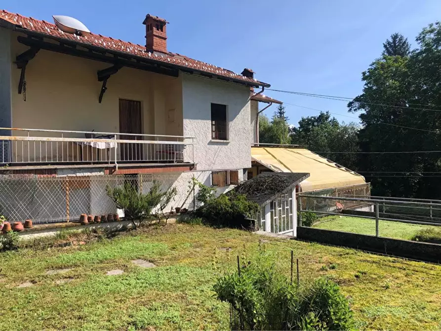 Immagine 1 di Villa in vendita  a Giaveno