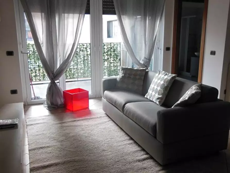 Immagine 1 di Appartamento in affitto  in PIAZZA DELLA TRIVULZIANA a Milano