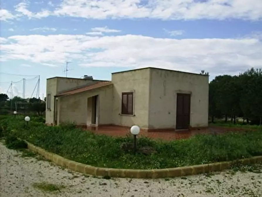 Immagine 1 di Villa in vendita  in CONTRADA CATENAZZI a Marsala