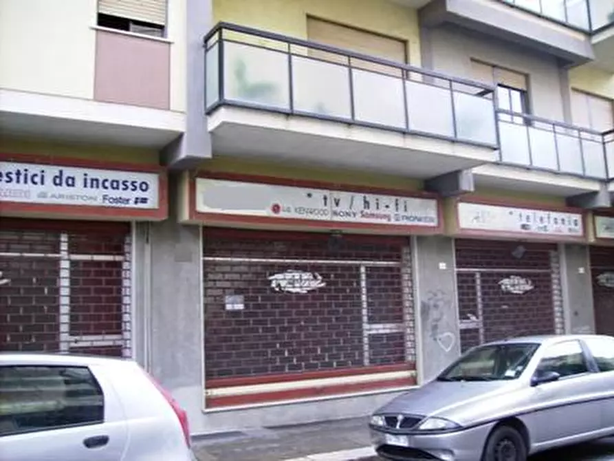 Immagine 1 di Negozio in affitto  in Via San Giovanni Bosco a Marsala