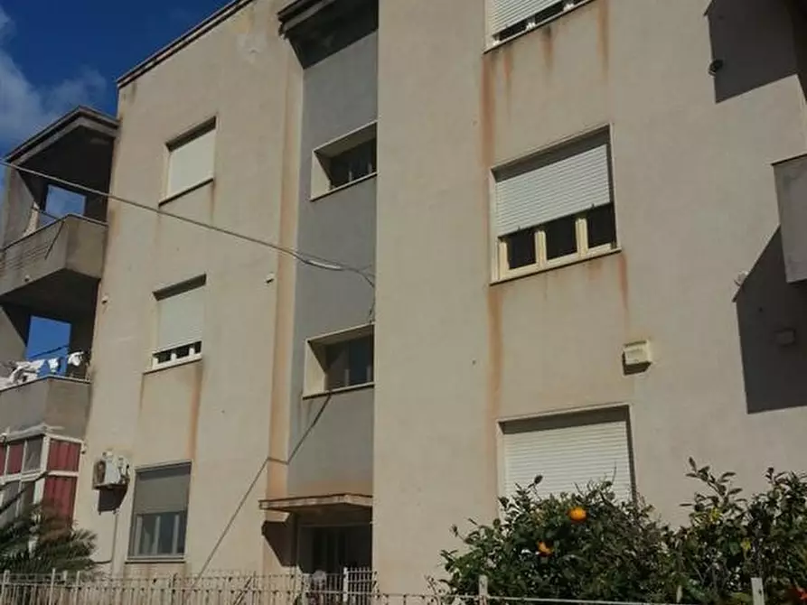 Immagine 1 di Appartamento in vendita  in Via Monsignor Linares a Marsala
