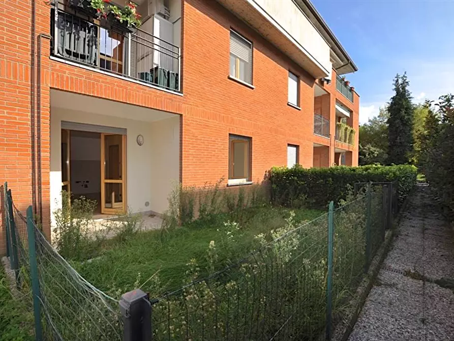 Immagine 1 di Appartamento in vendita  in VIA DON FOIADELLI a Ponte San Pietro