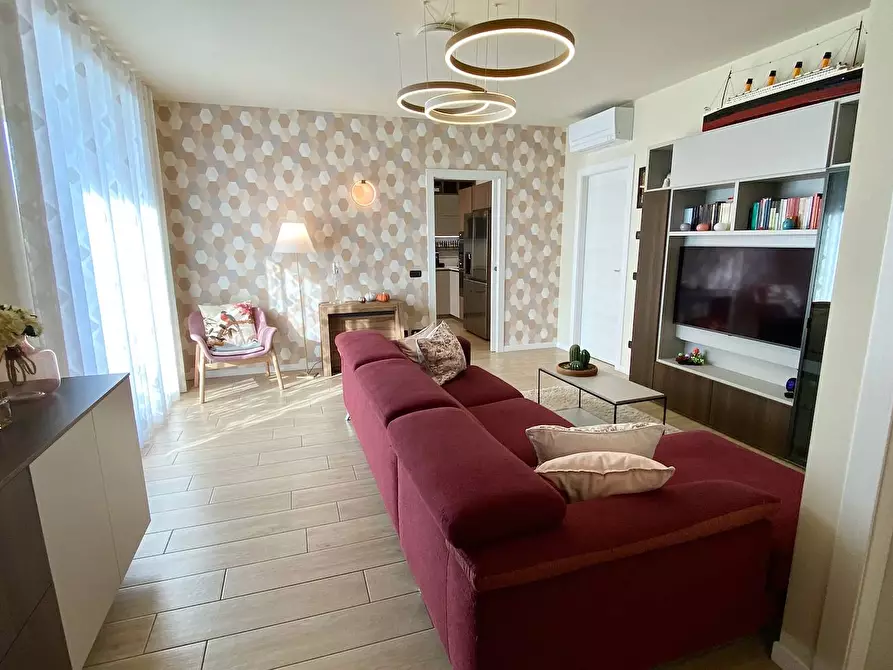 Immagine 1 di Appartamento in vendita  in VIA VICOLO ROMA a Almenno San Bartolomeo