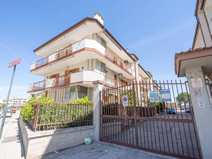 Immagine 1 di Appartamento in vendita  in Viale Vittorio Veneto a Palo Del Colle