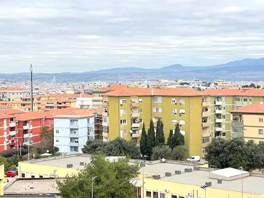Immagine 1 di Attico in vendita  a Cagliari