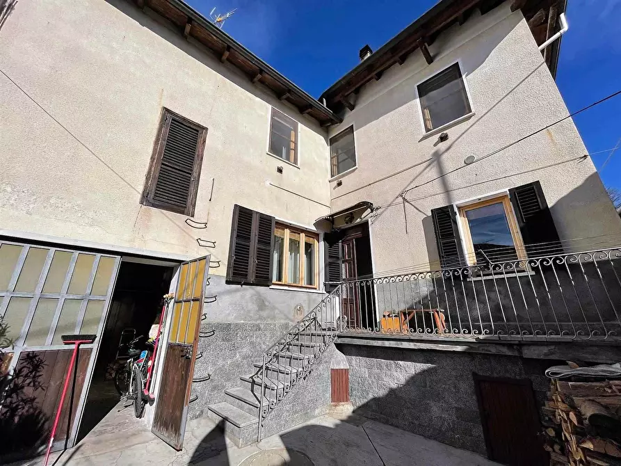 Immagine 1 di Appartamento in vendita  a Altavilla Monferrato
