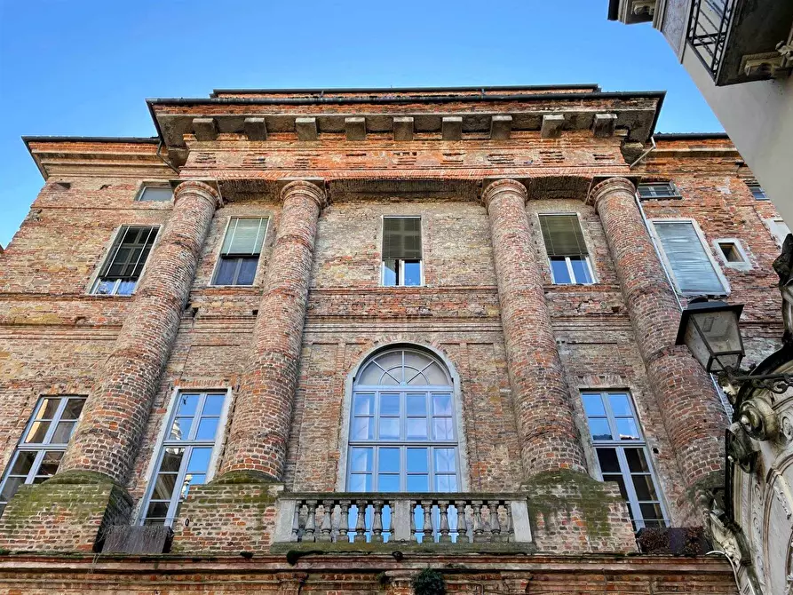 Immagine 1 di Appartamento in vendita  in PIAZZA SANTO STEFANO a Casale Monferrato