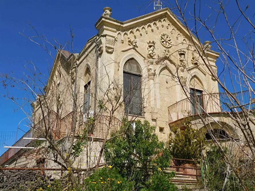 Immagine 1 di Villa in vendita  in VIA FORLANINI a San Cataldo