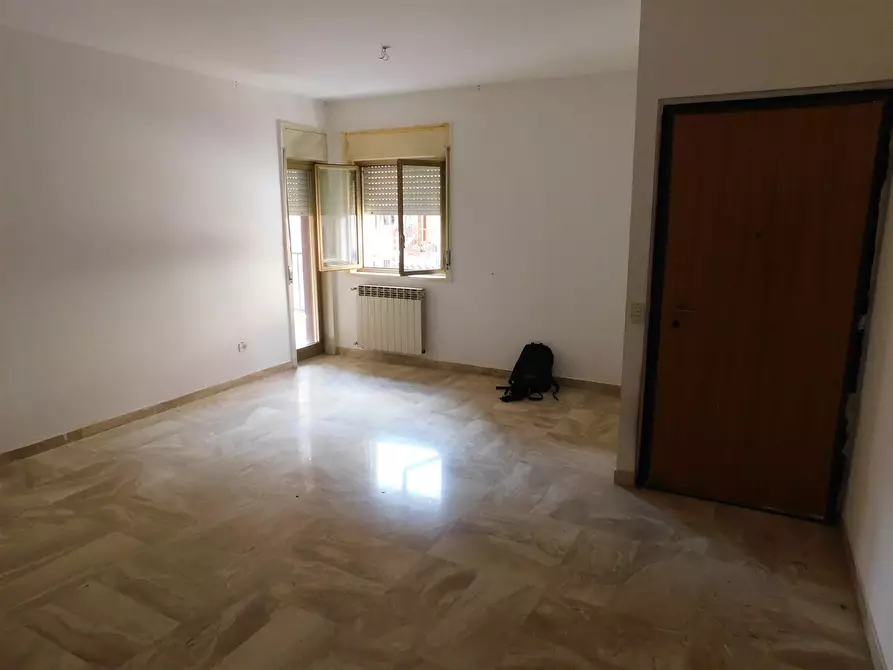 Immagine 1 di Appartamento in vendita  in Via Leonardo Da Vinci a Caltanissetta