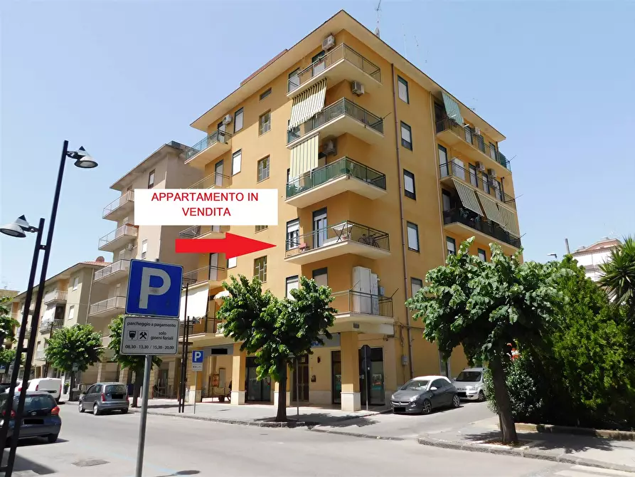 Immagine 1 di Appartamento in vendita  in Corso Sicilia a San Cataldo