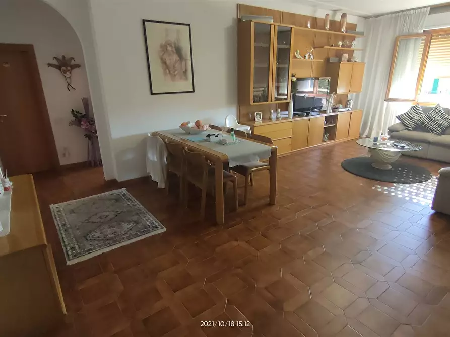 Immagine 1 di Appartamento in vendita  a Greve In Chianti