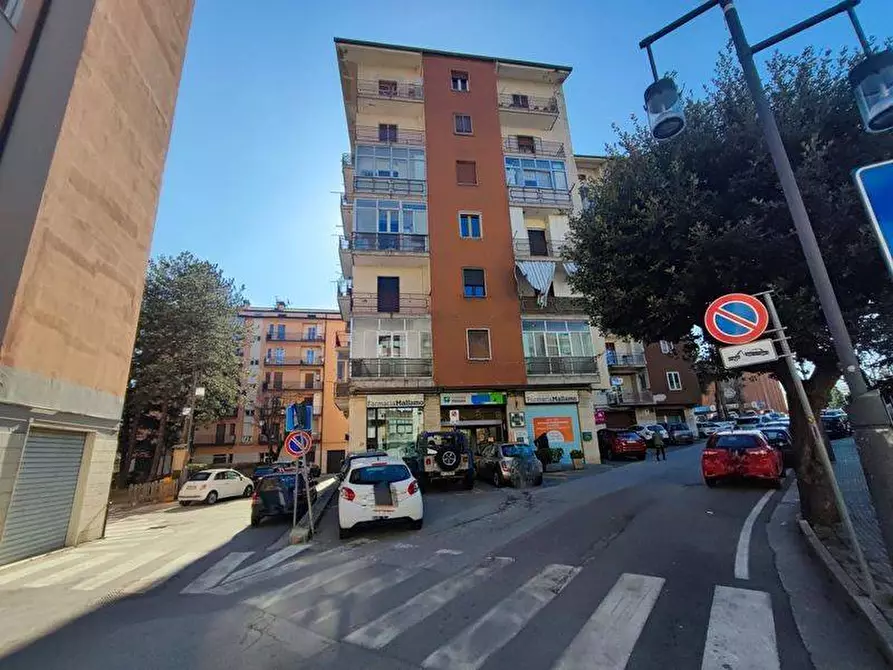 Immagine 1 di Appartamento in vendita  in via Enrico Toti a Potenza