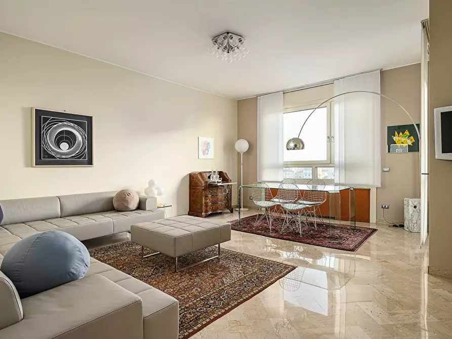 Immagine 1 di Appartamento in vendita  in VIALE TIBALDI a Milano