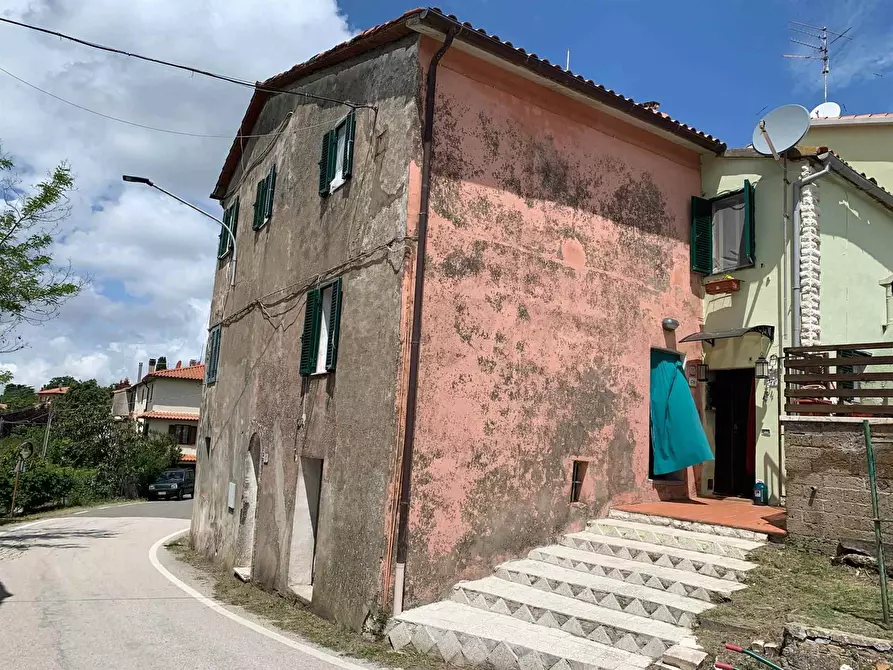 Immagine 1 di Appartamento in vendita  a Roccalbegna
