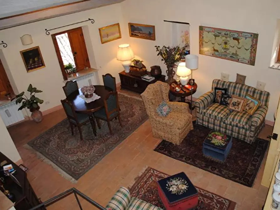 Immagine 1 di Appartamento in affitto  a Cetona