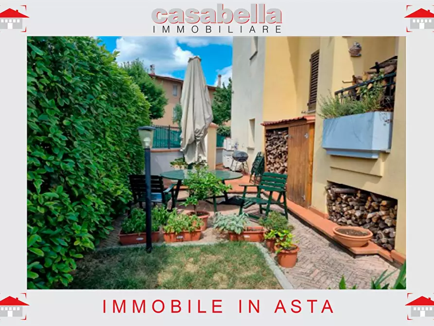 Immagine 1 di Appartamento in vendita  in Via E. Montale a Calenzano