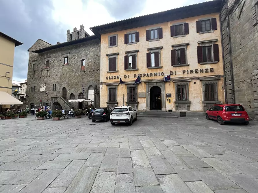 Immagine 1 di Appartamento in vendita  in Piazza Signorelli a Cortona