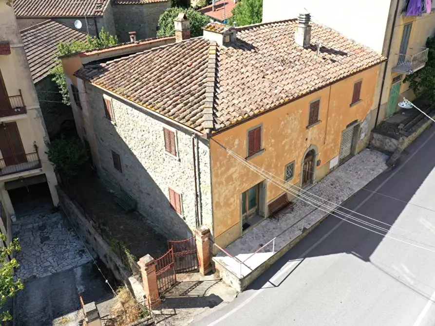 Immagine 1 di Casa indipendente in vendita  in Via Italo Scotoni a Cortona