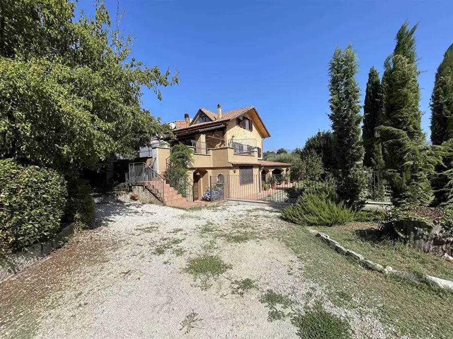 Immagine 1 di Casa indipendente in vendita  in Via Colle San Pietro a Ferentino
