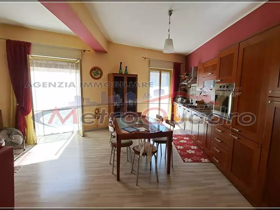 Immagine 1 di Appartamento in vendita  a Canicatti'