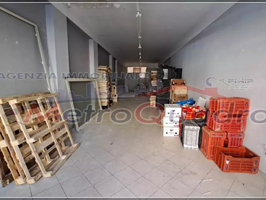 Immagine 1 di Locale commerciale in affitto  a Canicatti'