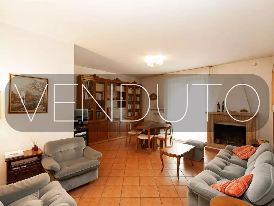 Immagine 1 di Appartamento in vendita  in VIA VAN GOGH a Zibido San Giacomo