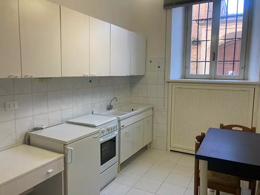 Immagine 1 di Appartamento in vendita  a Pavia