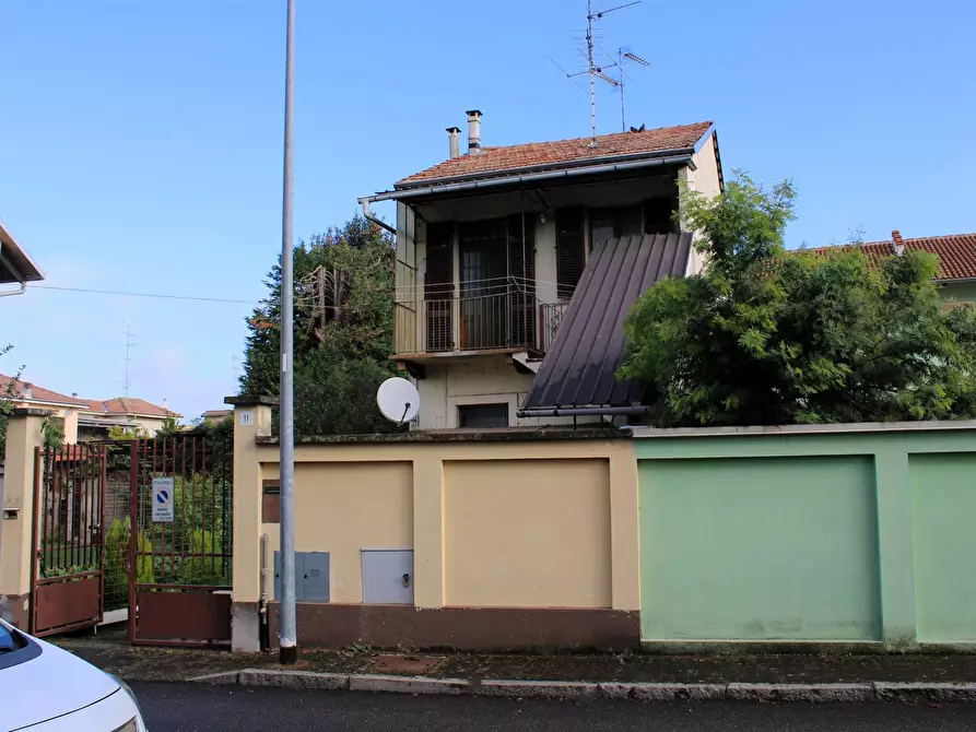 Immagine 1 di Casa indipendente in vendita  in via Pertengo a Vercelli