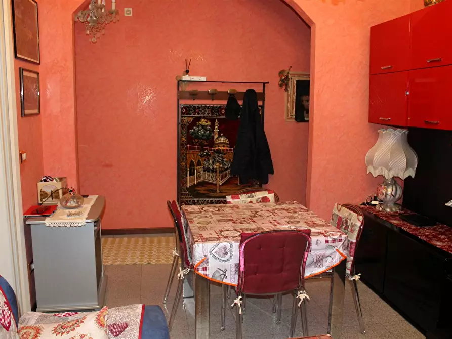 Immagine 1 di Appartamento in vendita  in Viale Volta a Vercelli