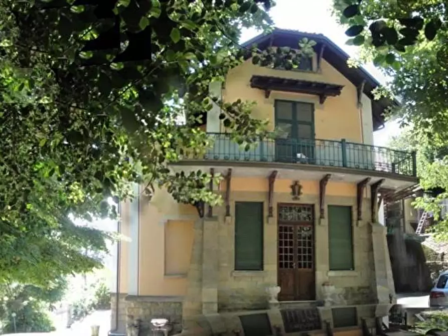Immagine 1 di Villa in vendita  a Arquata Scrivia