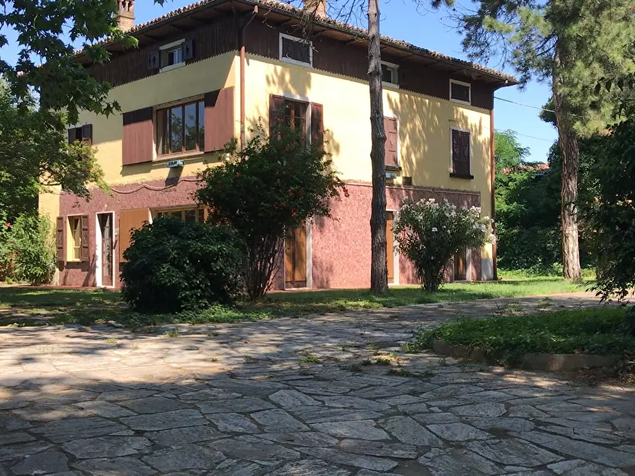 Immagine 1 di Villa in vendita  a Castelnuovo Scrivia