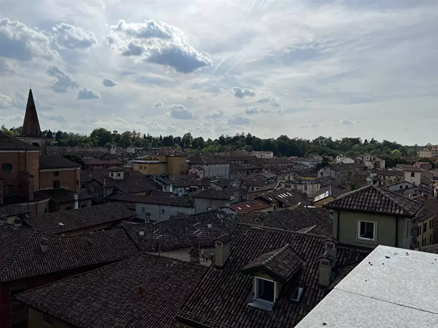 Immagine 1 di Attico in vendita  a Novi Ligure